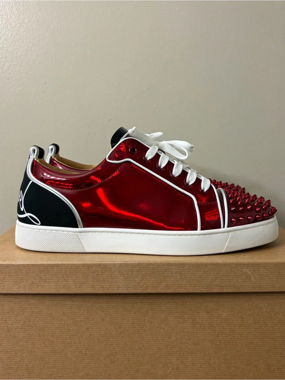 *Sold* Fun Louis Junior Spikes Flat 'Version Loubi'
